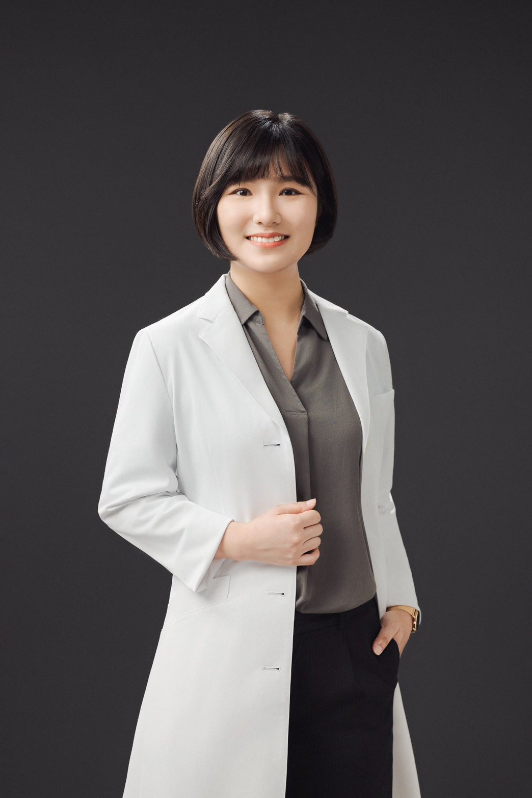 玥河診所麻醉科田軒寧醫師診間照